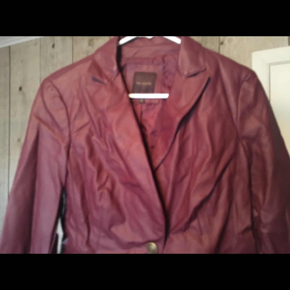 Jacket - Picture 3 of 4
